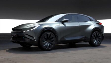 Toyota, yeni bZ elektrikli SUV konseptini tanıttı