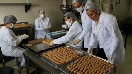 Hatay’da kadın girişimci, ‘başaramazsın’ diyenlere kurduğu işte istihdam sağladı