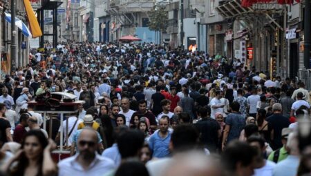 TÜİK araştırdı: Türkiye’nin yüzde 49,7’si mutlu, yüzde 65’i umutlu