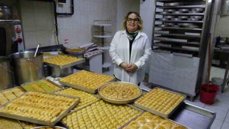 Trabzon’da Laz böreğine Ramazan’da talep arttı