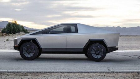 Tesla Cybertruck prototipi test edilirken görüntülendi