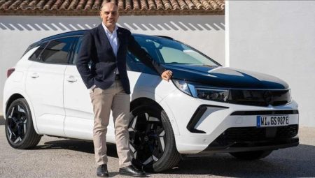 Opel Türkiye, en yüksek nisan ayı satışına ulaştı
